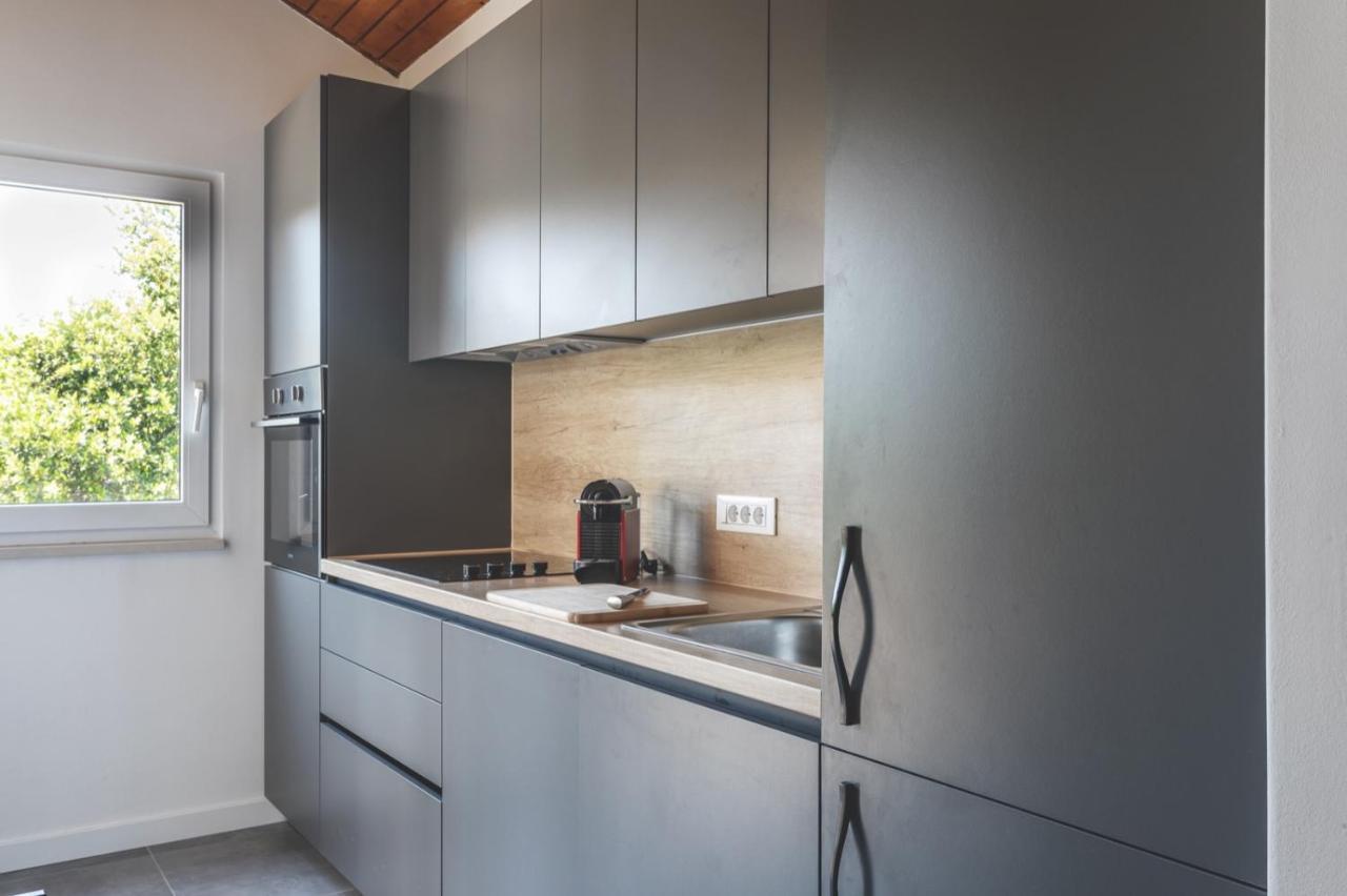 Center Apartment Golden Ray Бол Экстерьер фото