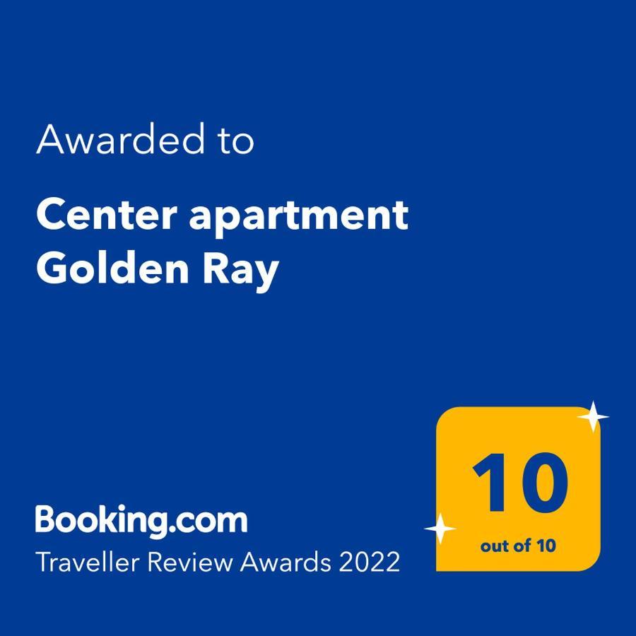 Center Apartment Golden Ray Бол Экстерьер фото